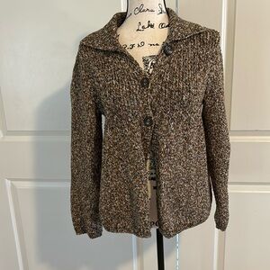 Three button collared cardigan